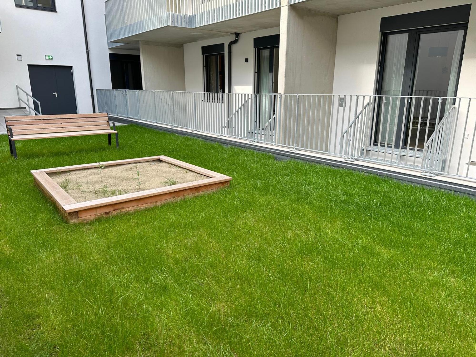 Schoenbrunn Garden Apartments Vienna Exterior photo